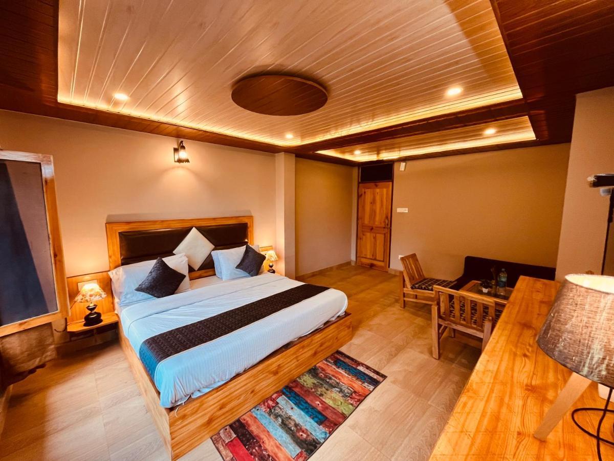 Sana Luxury Cottage, Manali Екстериор снимка