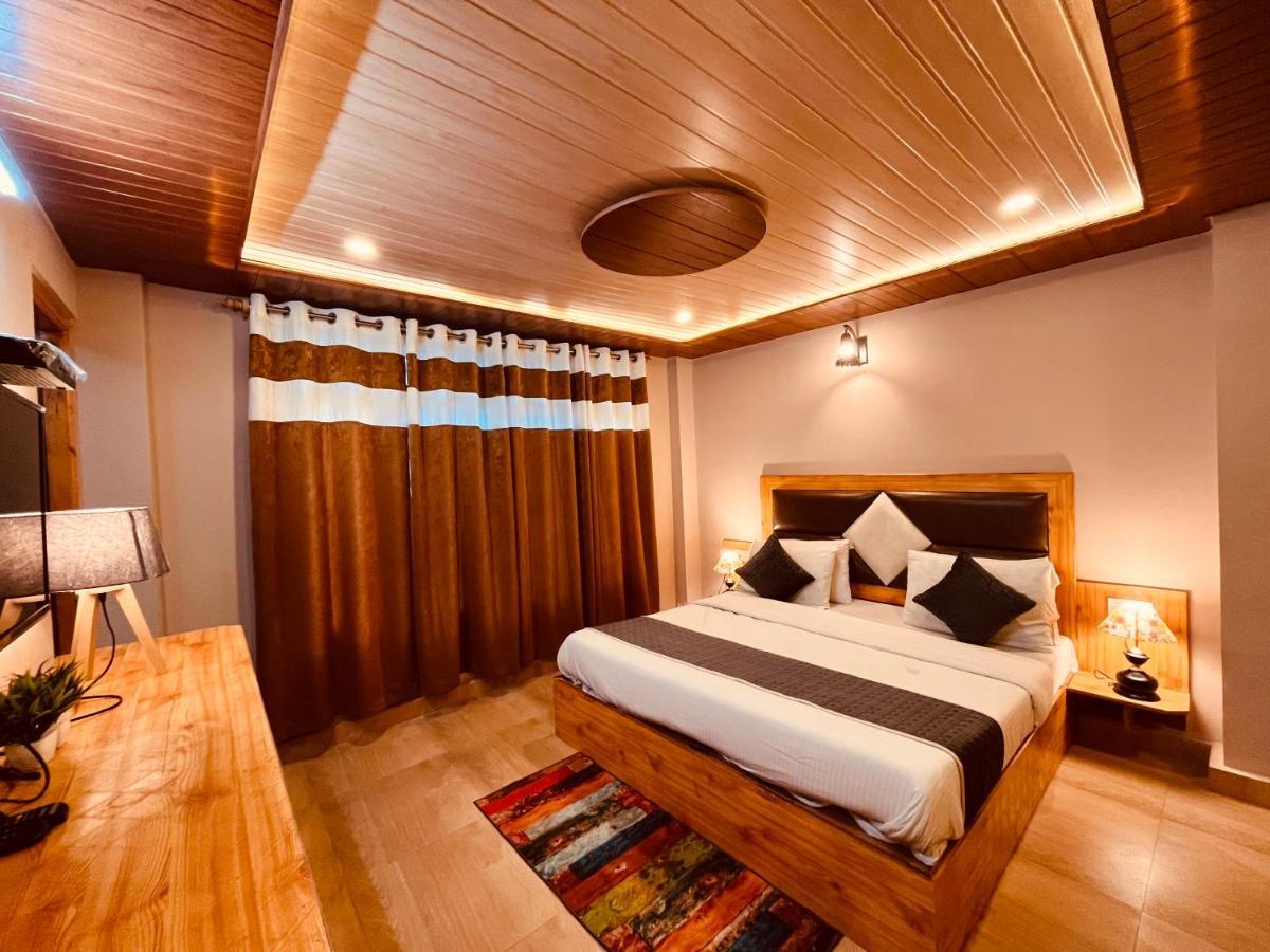 Sana Luxury Cottage, Manali Екстериор снимка