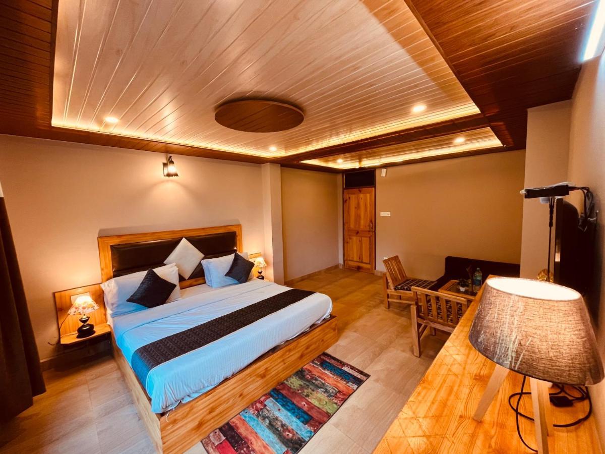 Sana Luxury Cottage, Manali Екстериор снимка